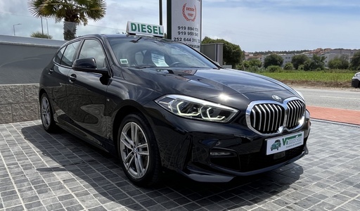 [viana0001] BMW 116 d Corporate Edition M